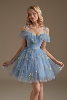 ruffles off the shoulder blue floral A-line short homeoming dress princess dress 2023 Prom Dress For Teens, Floral Homecoming Dresses, Homecoming Dresses For Teens, Embroidery Tulle, Formal Cocktail Party, Tulle Homecoming Dress, Stunning Prom Dresses, Prom Dress Inspiration, Prom Looks