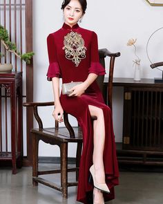 Traditional Chinese Dress Flare Sleeve Cheongsam - Weqipao Elegant Embroidered Cheongsam With Stand Collar, Elegant Embroidered Ao Dai With Stand Collar, Elegant Embroidered Fitted Dress For Banquet, Elegant Fitted Embroidered Dress For Banquet, Embroidered Cheongsam For Formal Occasions, Elegant Floor-length Cheongsam For Formal Occasions, Elegant Formal Floor-length Cheongsam, Elegant Floor-length Formal Cheongsam, Traditional Long Sleeve Dress For Tea Ceremony