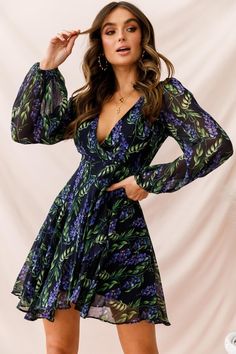 Shop the Wisteria Lane Long Sleeve Tea Dress Navy | Selfie Leslie Hot Party Dresses, Wisteria Lane, Palm Print Dress, Floral Print Dress Summer, Selfie Leslie, Elegant Sweater, Prom Dress Shopping, Mode Casual, Printed Shirt Dress