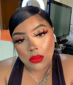 Red Makeup Looks, Birthday Makeup Looks, Red Lips Makeup Look, Face Beat Makeup, Glitter Makeup Looks, Christmas Makeup Look, Makeup For Black Skin, Red Lip Makeup, Red Makeup