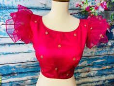 ❥ Handmade Designer stitched blouse ; Can be used for sarees / Lehengas. ❥ Ready to Ship (Size 36-40) ❀❀ Return / Exchange Policy : ※ No Return/ No Exchange / No Cancellation! ※We need proof of video while package is opening for considering any case of missing or damaged products ; ※ We can not accept any returns , if video at the time of package opening is not provided by the client . ღ ღ Please be courteous and don't ask for negotiation on prices ! We define prices based on material & efforts Designer Ruffled Blouse Piece For Diwali, Fitted Designer Blouse Piece With Ruffles, Fitted Designer Wear Blouse Piece With Ruffles, Bollywood Style Blouse With Traditional Drape And Ruffles, Bollywood Style Blouse With Ruffles And Traditional Drape, Fitted Ruffle Blouse Piece For Designer Wear, Designer Fitted Ruffled Blouse Piece, Fitted Ruffled Blouse Piece For Designer Wear, Designer Semi-stitched Ruffled Blouse Piece