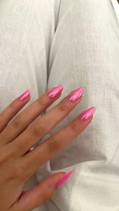 Strawberry Crome Nails, Fun Nail Designs Pink, Strawberry Pink Chrome Nails, Strawberry Chrome Nails, Summer Nail 2024 Trends Pink, Hot Pink Nails With Chrome, Italy Vacation Nails, Simple Summer Nail Ideas 2024, Bright Pink Chrome Nails