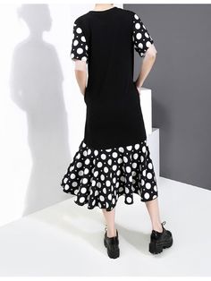 Sku CY-!57904 Material Polyester Style Loose , False Two , Short Sleeves Feature Polka-dot , Falbala , Split-joint Neckline Round-neck Occasion Stylish Selection Seasons Summer Type Midi Dresses Color BLACK Size FREE SIZE Please consult the size chart we provide for this item's measurements to help you decide which size to buy.Please note: There may be 1-3cm differ due to manual measurement. INCH Bust Waist Shoulder Sleeve Length FREE SIZE 37.80 39.37 15.75 10.24 44.09 Midi Dresses, Shoulder Sleeve, Free Size, Black Color, Polka Dot, Colorful Dresses, Short Sleeve Dresses, Polka Dots, Round Neck