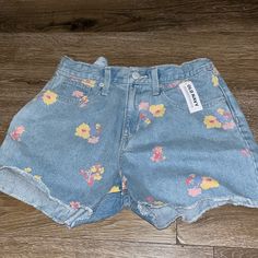 High-Waisted Floral-Print Jean Shorts For Girls Light Washed Jeans, Shorts For Girls, Thrift Shop, Printed Jeans, Print Shorts, Thrift Shopping, Floral Print Shorts, Light Wash Jeans, Washed Jeans