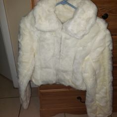 Brand New Without Tags Victoria's Secret Moda International Faux Fur Coat, 3 Hook Closure, Off White / Ivory, Size Medium, Measures 19 Inches From Armpit To Armpit, Under Armpit To Bottom Of Sleeve Is About 17 1 / 2 Inches, From Top Of Arm Seam To Bottom Of Sleeve Is About 25 Inches, Purchased And Never Worn. White Long Sleeve Outerwear With Faux Fur Trim, White Faux Fur Outerwear For Spring, Faux Fur Coat, Fur Coat, Faux Fur, Victoria's Secret, Color White, Jackets & Coats, Jackets For Women