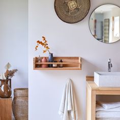 the bathroom is clean and ready to be used as a place for someone to relax