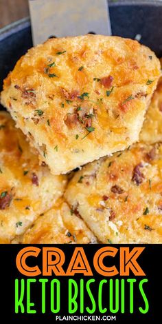 Baked Biscuits, Desayuno Keto, Cheese Mozzarella, Keto Biscuits, Dried Parsley, Low Carb Diets, Keto Cooking, Keto Recipes Dinner, Diet Vegetarian