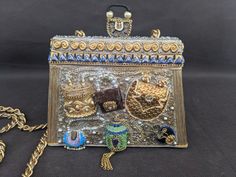 Vtg Mary Frances Gold Tone Baroque Beaded Embellished Shoulder Handbag Purse Mary Frances Bags, Beaded Art, Mary Frances, Shoulder Handbag, Handbag Purse, Bronx, Shoulder Handbags, Purses And Handbags, Bags Handbags