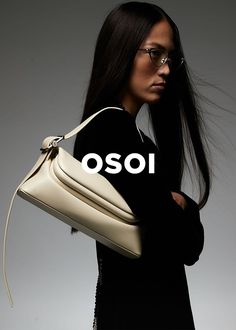 Osoi Folder brot handbag smooth cream leather | Pipe and Row Seattle - PIPE AND ROW Osoi Toni Bag, Shoulder Bag Photoshoot, Photoshoot For Bags, Osoi Bag Outfit, Osoi Bags, Bag Fashion Photography, Pose Reference Model, Baguette Bag Outfit, Bag Photoshoot Ideas