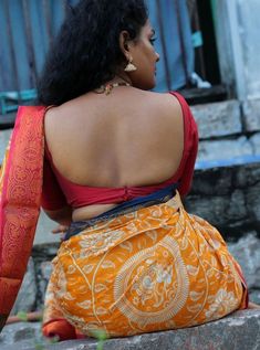 Actress Hairstyles, Batman Poster, Backless Blouse Designs, Hot Dresses Tight, Women Faces, Backless Blouse, Wedding Sarees, Devotional Quotes, Hot Women Dress