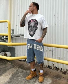 Timberland Fits, Drip Ideas, Baggy Blue Jeans, Men Embroidery, Throwing Fits, Aubrey Drake, Look Festival, Street Fits, Mens Denim Shorts