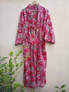 This Robe we makes from 100% Cotton Handblock printed fabric. The fabric print is Anokhi Floral which is very popular in all over the world . We use pure cotton cambric fabric . This is free One size robe . There is both side pocket in robe. Length = 120 cms. ( 48 inches) Gown With Belt, Sleeping Well, Soft Luxury, Cotton Kimono, Print Kimonos, Long Kimono, Indian Cotton, Night Wear, Dressing Gown