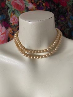 beautiful necklace Formal Pearl Choker Necklace, Vintage Pearl Charm Choker Necklace, Formal Pearl Choker With Round Beads, Formal Round Pearl Beads Choker, Vintage Pearl Embellished Necklaces, Costume Jewelry Pearl Necklace With Pearl Pendant, Vintage Pearl Embellished Necklace, Formal Pearl-embellished Choker Necklace, Evening Pearl Choker Necklace