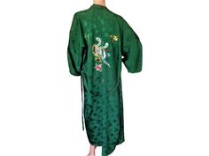 Vintage damask silk kimono robe with hand embroidery. Home made. Condition: obviously well stored It fits well size S/M Measurements, taken laid flat with front panels touching: Shoulder - Shoulder 24''/61cm armpit to armpit 20''/51cm Length 47'' /119cm Sleeves Width 10''/26cm Sleeve Length 12.5''/ 32cm Beautiful! Very good condition. Green Long Kimono For Wedding, Green Embroidered Kimono With Kimono Sleeves, Traditional Embroidered Robe With Kimono Sleeves, Traditional Long Wedding Robe, Traditional Embroidered Kimono For Tea Ceremony, Long Silk Embroidered Kimono, Traditional Embroidered Silk Kimono, Silk Dressing Gown, Kimono Vintage