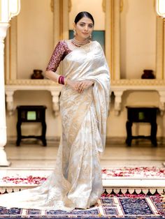 Soft lichi silk off white saree for women, designer saree with zari work,wedding saree with rich pallu,jacquard saree for festival and gift  Saree Details:  Saree Color: Off White  Saree Length: 5.5 Meter Saree Fabric: Banarasi soft lichi silk Saree Work : Pure Golden zari weaving beautiful Jacquard work Blouse Details : Blouse Color: Matching. Blouse Length: 0.8meter Blouse Fabric : Banarasi soft lichi silk Blouse Work : Heavy Brocade blouse. Blouse wear by model is just for modeling purpose on White Banarasi Saree, Off White Silk Saree, White And Gold Saree, Summer Saree, Girly Backpacks, Off White Saree, Party Saree, Saree Party, Jacquard Saree