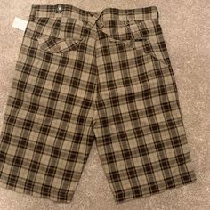 Men’s Plaid Shorts Sz36 Casual Brown Short Pants, Casual Brown Shorts, Casual Brown Short Length Pants, Nike Sweat Shorts, Soccer Shorts, Zipper Shorts, Lilly Pulitzer Shorts, Cargo Shorts Men, Mens Cargo