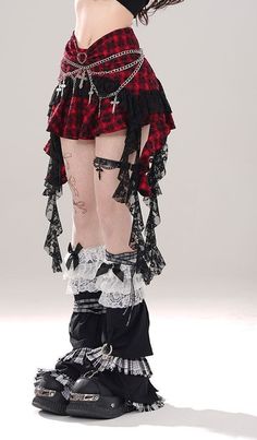 Dark Japanese Fashion, Red And Black Outfits Aesthetic, Hardcore Punk Fashion, Rock And Roll Outfits, Cool Skirts, Skirt Drawing, Random Accessories, Plaid And Floral, Gothic Mode