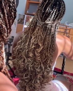 Editorial Hairstyles, Hairstyles Layers, Grey Hairstyles, French Curl, Curly Haircuts, Box Braids Hairstyles For Black Women, Cute Braided Hairstyles