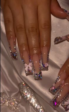 Baddie Birthday Nails Scorpio, Fye Nails, Acrylic Nail Designs Coffin, Bday Nails, Gold Acrylic Nails, Purple Stuff, Pretty Sneakers, Fake Nails Designs