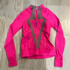 Like New Never Worn Girls Fitted Winter Outerwear For Training, Pink Long Sleeve Track Jacket For Workout, Fitted Winter Training Outerwear, Long Sleeve Pink Track Jacket For Workout, Functional Pink Track Jacket For Sports, Spring Training Outerwear With Long Sleeves, Pink Athleisure Outerwear For Sports, Pink Winter Workout Outerwear, Sporty Pink Workout Outerwear