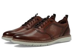 Walking Shoes For Men, Mens Lace Up Boots, Leather Sneakers Men, Boots Cognac, Lifestyle Sneakers, Mens Walking Shoes, Shoe Design, Design Collection, Toe Designs