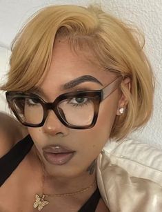 Short Short Bob Black Women, Pixie Cut With Glasses, Natural Bob Hairstyles, Blonde Bob Black Women, Short Haircut Black Women, Very Short Bob Black Women, Natural Hair Bob Cut, Finger Waves Short Hair, Natural Hair Short Cuts