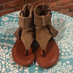 Brand New In Box Tassel Accents Slip Ons Slip Resistant Sole Casual Brown Sandals With Tassels, Casual Closed Toe Sandals With Tassels, Casual Sandals With Tassels And Round Toe, Casual Flat Heel Sandals With Tassels, Black Moccasins, Beaded Moccasins, Moccasins Women, Mia Shoes, Slip On Flats