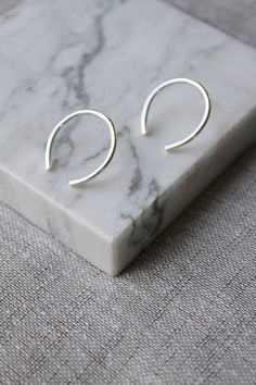 silver arc studs / open circle hoops / big silver hoop earrings / minimalist silver earrings Minimalist Open Circle Hoop Earrings, Silver Minimalist Hoop Earrings, Minimalist Sterling Silver Hoop Earrings, Minimalist Diamond Hoop Earrings, Minimalist Open Circle Hoop Earrings For Everyday, Silver Mirror, Circle Studs, Earrings Minimalist, Silver Mirrors