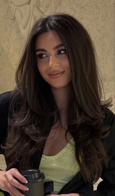 Beautiful Haircuts For Medium Hair, Long Haircut Ideas For Straight Hair, Hairstyles For Long Brown Hair, Trendy Hair Cuts For Long Hair, Long Hair With Long Layers, Machiaj Smokey Eyes, Haircut Idea, Hair Elegant, Trending Hair