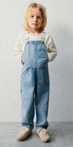 These distressed denim short overalls for kids are perfect for a trendy and comfortable summer outfit. Made from high-quality denim, they feature adjustable straps for a perfect fit and durability for active play. The casual style and cute design make them a must-have for any child's wardrobe. Ideal for everyday wear, these overalls are both stylish and functional, providing comfort and ease of movement. Perfect for playtime, outings, and casual events, your little one will love the look and fee Overalls For Kids, Denim Short Overalls, Comfortable Summer Outfits, Kids Overalls, Girls Overalls, Short Overalls, Denim Dungarees, Denim Short, Distressed Denim Shorts