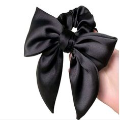 New. Scrunchie Hair Tie. Black Hair Bow Scrunchie. Bundle To Get 25% Off. Ribbon Hair Ties, Bow Decor, Hair Accessories Gift, Casual Hairstyles, Decor Fashion, Elastic Hair Ties, Hair Decorations, Girls Headbands