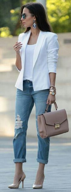 Look de trabajo ✔⬆ Office Outfits Women Monochrome, Blazer Outfits Casual, Mode Tips, Blazer Outfits For Women, Nice Outfits, Dream Style, Outfit Trends