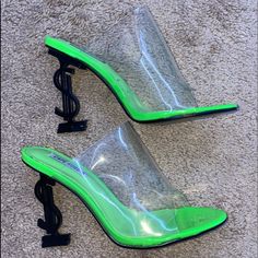 Brand New Dollar Sign Platform Trendy Green Heels With Wrapped Heel, Trendy Green Heels With Branded Heel Counter, Trendy Green Heels With Sculpted Heel, Green Closed Toe Heels With Contrasting Heel Counter, Casual Green Heels With Reinforced Heel, Trendy Green Heels With Reinforced Heel, Green Heels With Contrasting Heel Counter For Party, Neon Heels, Black Kitten Heels