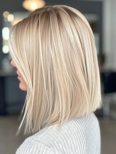 Fine Flat Hair Hairstyles Round Faces, Straight Hair Lob, Blonde Lob Haircut, Trendy Lob Haircut, Dark Lob, Blond Lob, Lob Haircut Thick Hair, Inverted Lob, The Lob Haircut