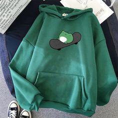 100% Brand New and High Quality  Material: Polyester, Cotton  Size:  As Shown On Size Chart Kawaii Hoodie, Harajuku Women, Hoodie Oversize, Cute Hoodie, Streetwear Aesthetic, Short T Shirt, Winter Hoodies, Anime Hoodie, Cute Frogs