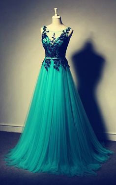 Shop Elegant Illusion Tulle A-line Evening Dress With Appliques Online. Dorris Wedding offers tons of high quality collections at affordable prices. Free shipping Now! Green Lace Ball Gown For Prom, Prom Ball Gown With Lace Back, Prom Evening Dress With Lace Back, Blue Lace Prom Dress, Black Lace Prom Dress, 파티 드레스, Stil Boho, Womens Prom Dresses, Beautiful Prom Dresses