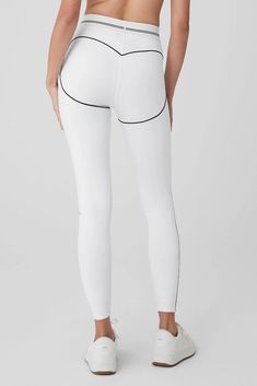 Hearts aren’t ready for the Airbrush High-Waist Heart Throb Legging. Designed with our signature cotton-y matte Airbrush fabric and contouring contrast stitching with sweetheart shaping in back, this elevated legging is dressed to impress for studios everywhere. Go for a full knockout look with a matching Airbrush Bra. White High Stretch Bottoms With Contoured Waistband, White Fitted Bottoms With Contoured Waistband, Fitted White Bottoms With Contoured Waistband, Fitted Athleisure Bottoms With Contrast Trim, Heart Throb, Womens Black Pants, Dressed To Impress, Black Sneakers, Alo Yoga