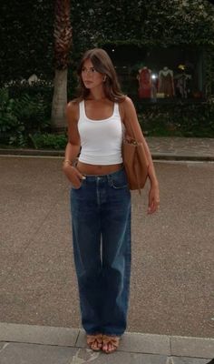 00s Mode, Cute Vacation Outfits, Europe Outfits, Mode Boho, Looks Party, Looks Street Style, Stockholm Fashion, Mode Inspo, Mode Vintage