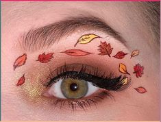 Autumn Leaf Makeup, Autumn Aesthetic Makeup, Autumn Eyeshadow, Autumn Makeup Looks, Thanksgiving Makeup Looks, Holiday Eye Makeup, Boy Makeup, Warm Makeup, Thanksgiving Makeup