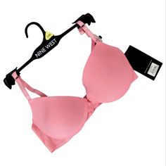 Nine West Bra 34b. Adjustable Straps. Lightly Padded And Under Wire. Nine West Logo On Bra. Coral Pink. Mm-10 Pink Push-up Bra With Built-in Support, Pink Push-up Bra, Coral Pink, Orange Pink, Pink Orange, Color Orange, Nine West, Women's Intimates, Pink And Orange