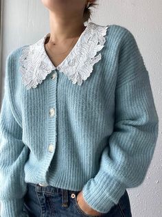 Embroidered collar knitted sweater Job Interview Outfit, Light Blue Cardigan, Preppy Women, Drop Shoulder Cardigan, Cardigan Oversized, Embroidered Collars, Collar Cardigan, Embroidered Sweater, Collar Sweater