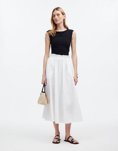 Cotton Skirt Outfit, Uniqlo Skirt, Rich Girl Fashion, Paper Bag Skirt, White Cotton Skirt, Midi Skirt Outfit, White Midi Skirt, Rich Girl, Cotton Skirt