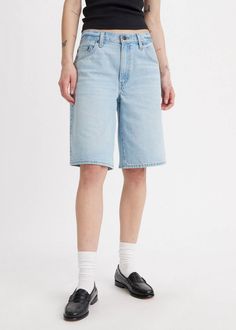 The Levi's Baggy Dad Jort Pick Sides Short is a comfy, vintage-inspired jort (jean short, duh) that just fits like you stole em from your parents closet. Cut with a baggy fit Features a mid rise Finished with an above-the-knee length Crafted with classic non-stretch denim Retro Washed Blue Relaxed Fit Bottoms, Retro Relaxed Fit Washed Blue Bottoms, Washed Blue Retro Bottoms With Relaxed Fit, Washed Blue Relaxed Fit Jean Shorts, Levi's Relaxed Fit Medium Wash Jean Shorts, Levi's Relaxed Fit Short Jeans, Levi's Short Length Relaxed Fit Jeans, Levi's Relaxed Fit Jean Shorts, Levi's Relaxed Fit Cutoff Shorts