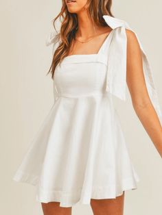 It Girl Dress, White Dresses Graduation, Tie Ribbon, Bow Tie Dress, Ribbon Dress, Fit And Flare Skirt, Sun Valley, Grad Dresses, Flare Mini Dress