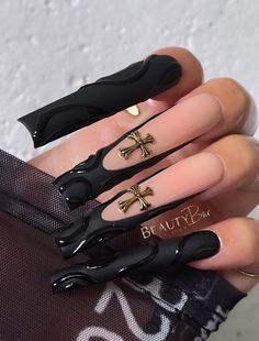 Black Long Acrylic Nail Designs, Long Fake Nails Acrylics, Long Square Acrylic Nails Matte, Xxl Black Nails, Square Acrylic Nails Dark Colors, Cute Square Nails Long, Birthday Nails For Libras, Black Nail Set Ideas, Nail Ideas Acrylic Long Square