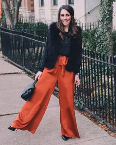 Silk Pants Outfits ideas – 23 Ways To Wear Silk Pants In 2022 Drape Pants Outfit, Cargo Pants Outfit Dressy, Peach Pants Outfit, Silky Pants Outfit, Satin Pants Outfit Casual, Flowy Silk Pants, Pants Outfit Ideas For Women, Pants Outfit Dressy, Silk Pants Outfit