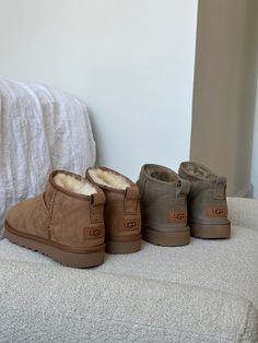 @loftbyloftet and @loftetdk on Instagram 📷  UGG Classic Ultra Mini - Antilope UGG Classic Ultra Mini - Chestnut Ugg Ultra Mini Colors, Uggs Short Boots, Classic Mini Uggs Outfit, Ugh Mini, Sand Uggs, Ugg Aesthetic, Ultra Mini Uggs Outfit