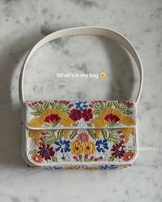 Beaded Embroidery Purse, Bead Embroidery Purse, Bead Embroidery Bag, Staud Bags, Floral Beadwork, Embroidery Purse, Pinterest Design, Tambour Embroidery, Blooming Garden