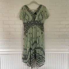 Wendy Bellissimo Green Aztec Sheer Maternity Maxi Dress. Dress Is Flowy And Goes To Mid Calf Length. Nwt. In Excellent Condition. Size Small. Maxi Maternity Dress, Wendy Bellissimo, Maternity Maxi Dress, Maternity Maxi, Pregnancy Maxi Dress, Green Pattern, Maternity Dress, Maternity Dresses, Mid Calf