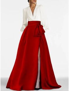 A-Line Evening Gown Elegant Dress Formal Sweep / Brush Train Formal Re – JiMiss Dresses Red Green Dress, Train Christmas, Gown Elegant, Fashion Butterfly, Chique Outfits, Dresses Formal Elegant, Evening Gowns Elegant, فستان سهرة, Dress Formal